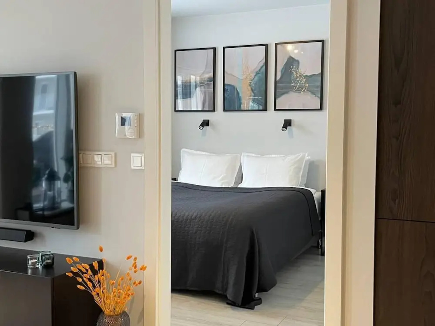 Apartment Next to Sky Lagoon