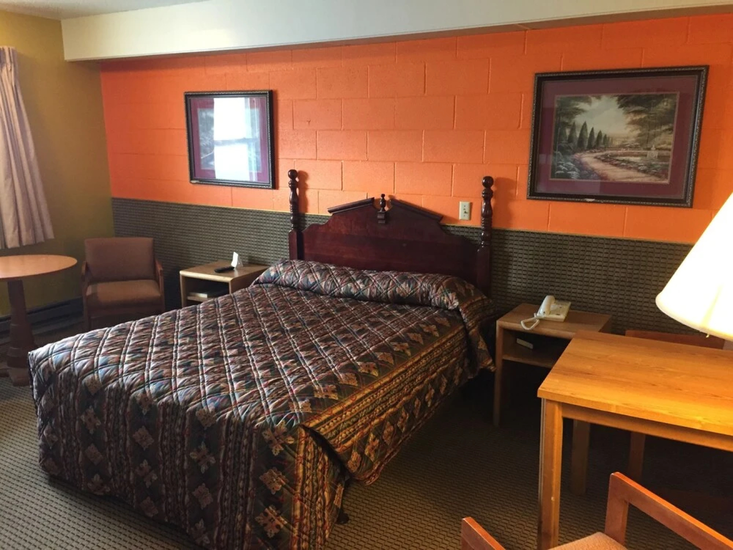 Adair Budget Inn