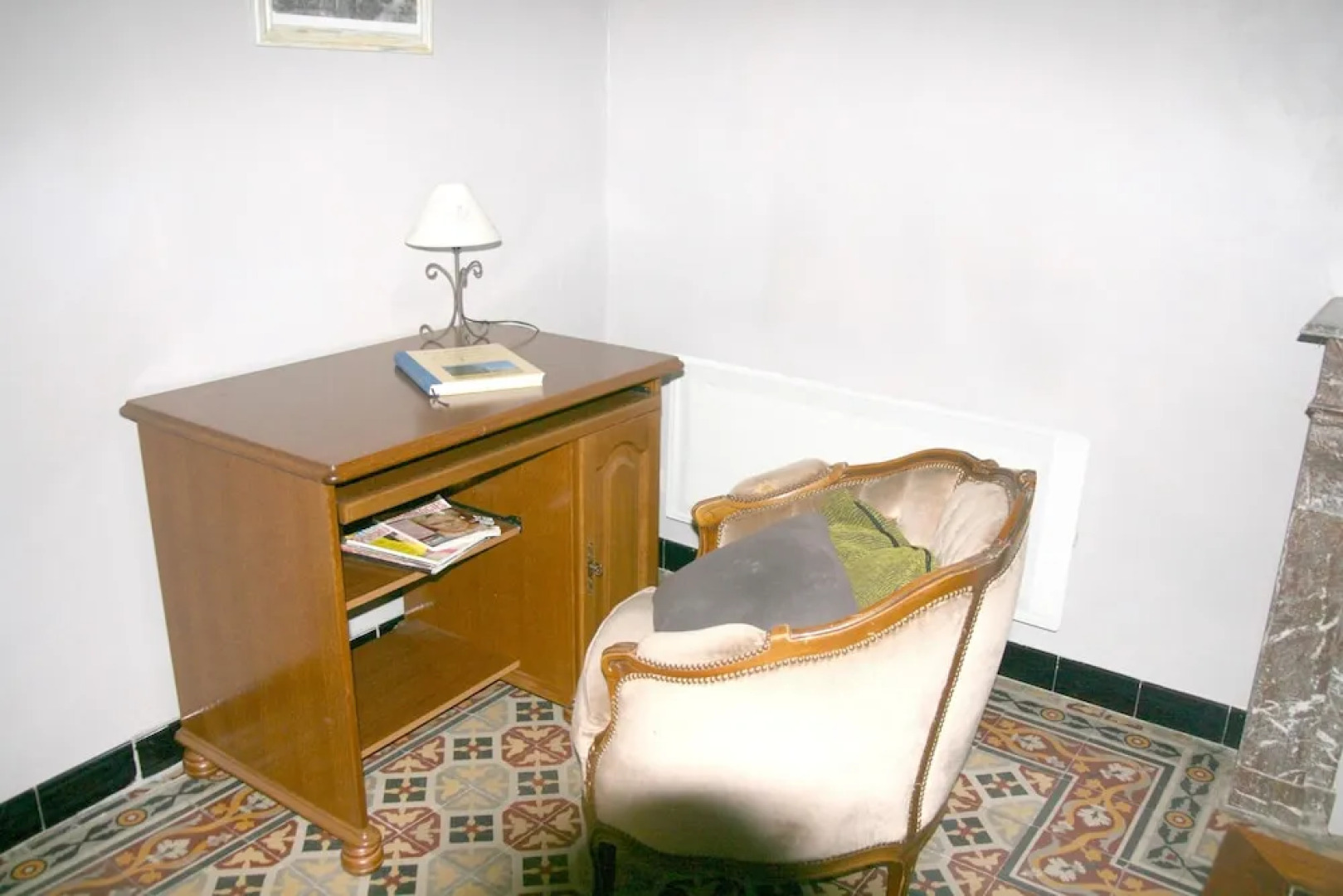 Apartment With 3 Bedrooms in Grospierres, With Wonderful Mountain View