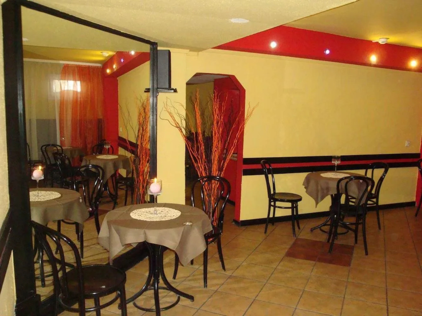 Hotel w Dobieszkowie