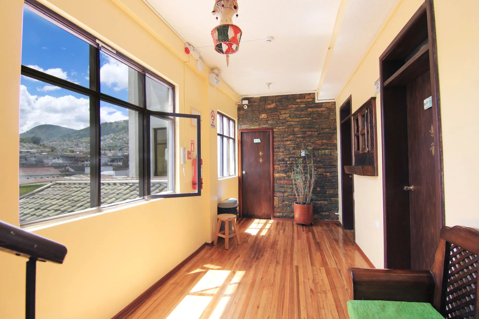 Friends Hotel & Rooftop - Historic Center & Museums