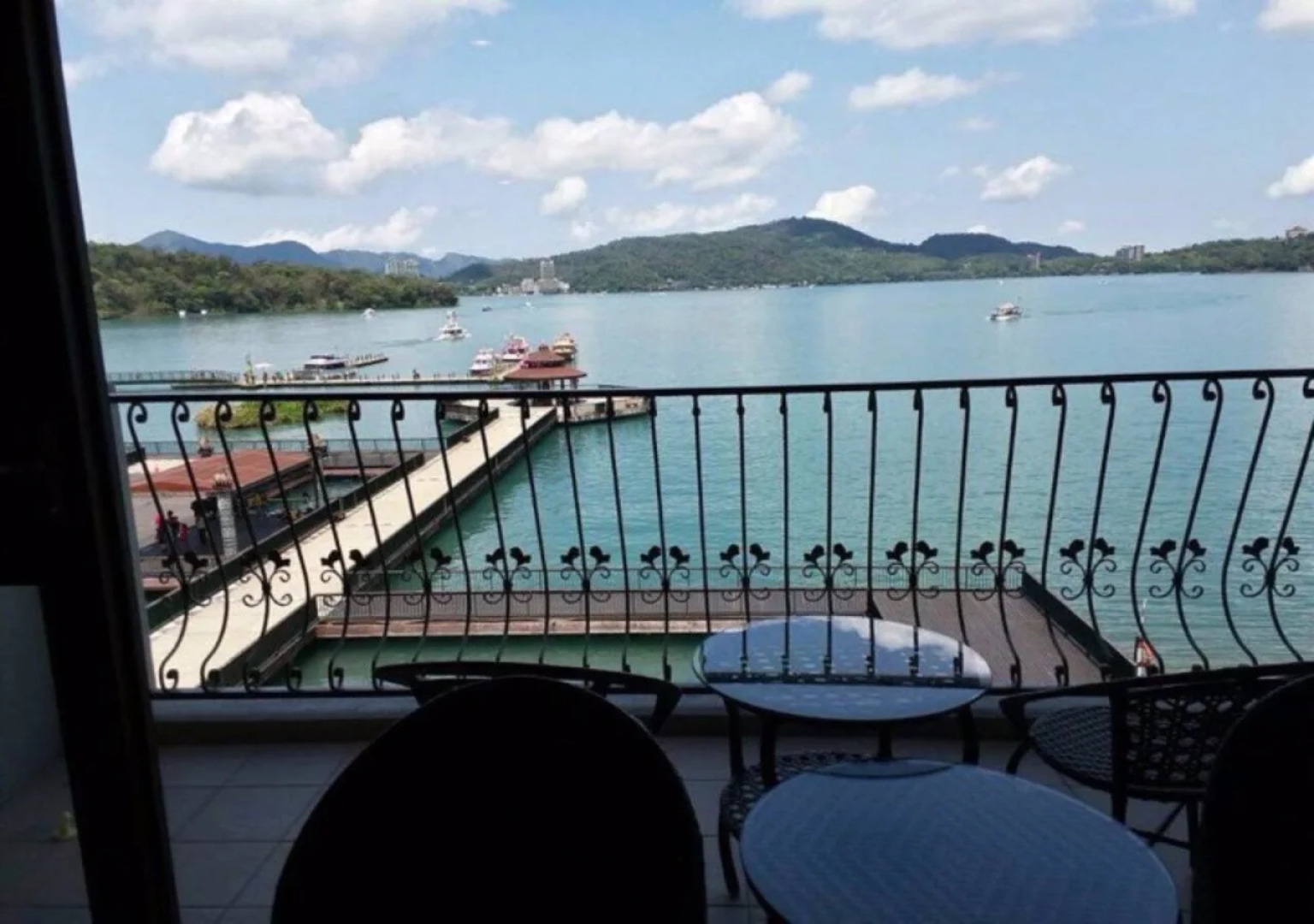 Ming Yue Hu Lakeview BnB