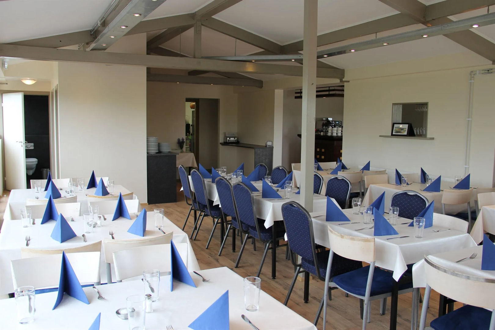 Minniborgir Cottages & Restaurant