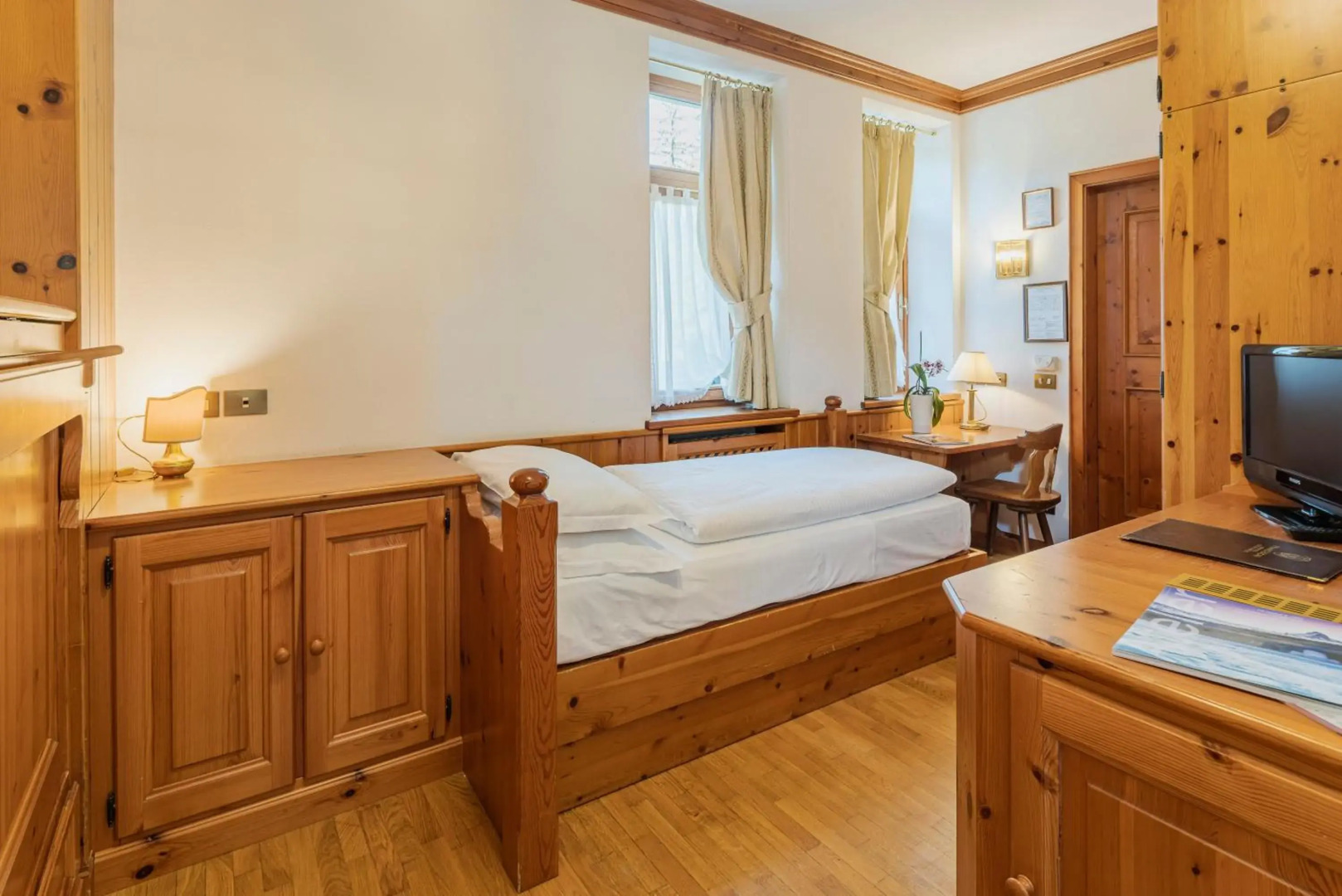 Franceschi Park Hotel