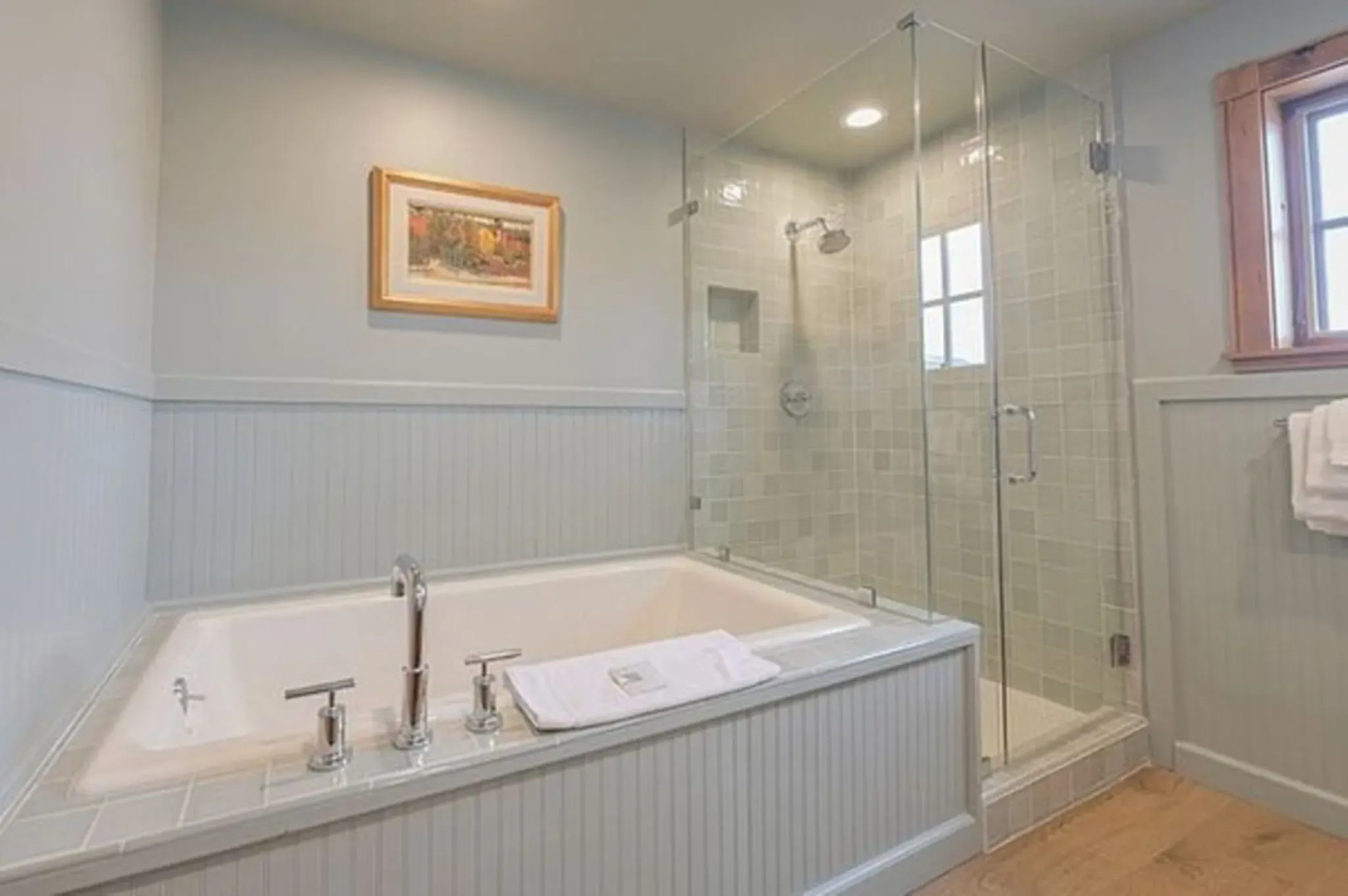 Lodge at Mountaineer Square