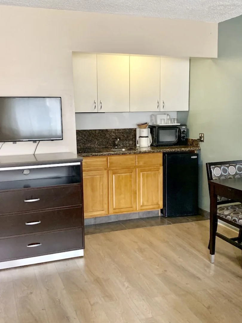 Ramada Inn Olive Tree