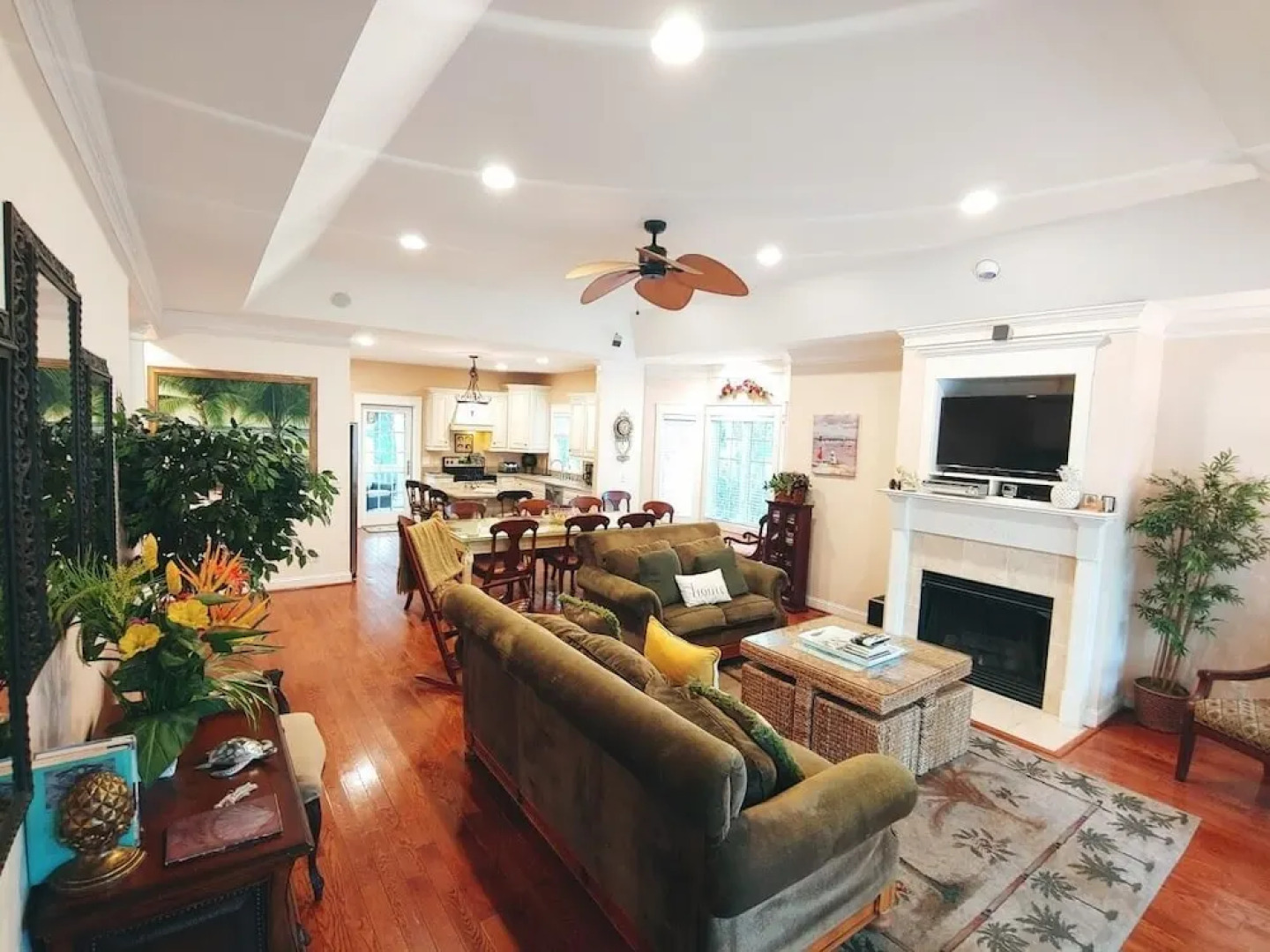 Luxurious Southern Belle 1 Beach Home