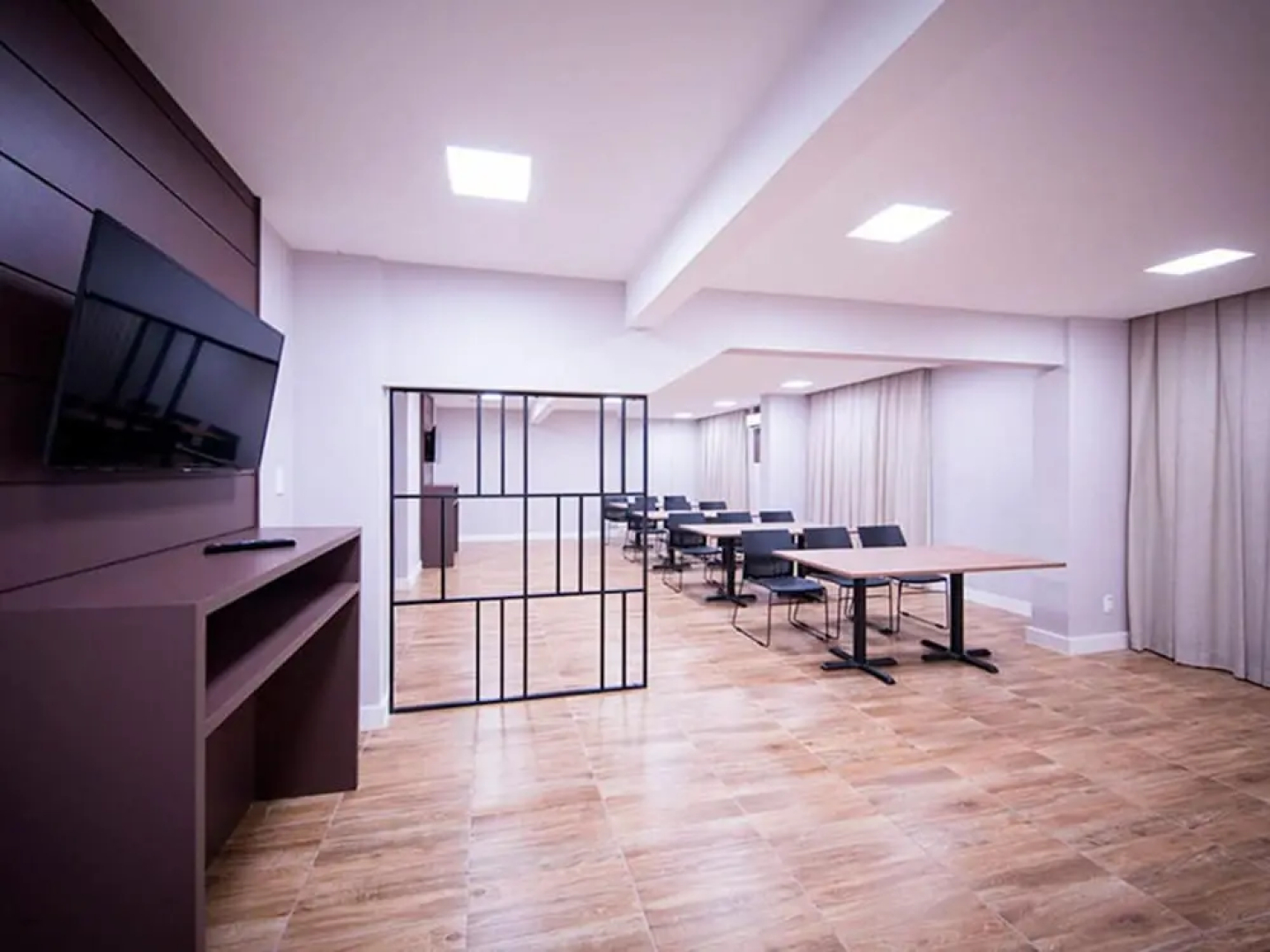 Vila Business Hotel
