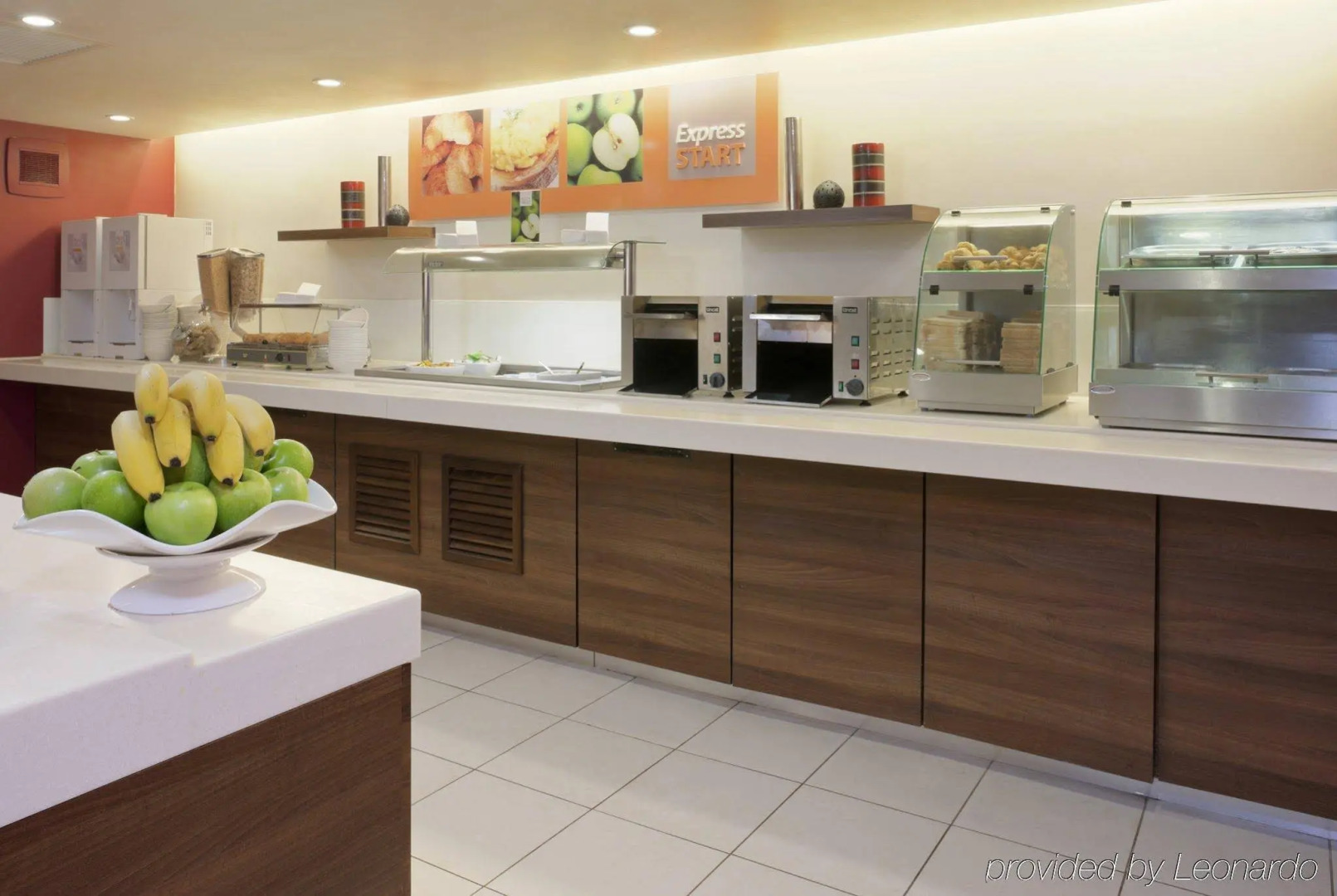 Holiday Inn Express Taunton East by IHG