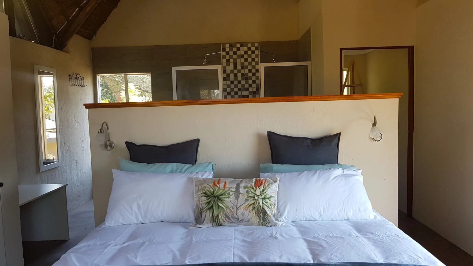 Rocky Hollow Guest Farm