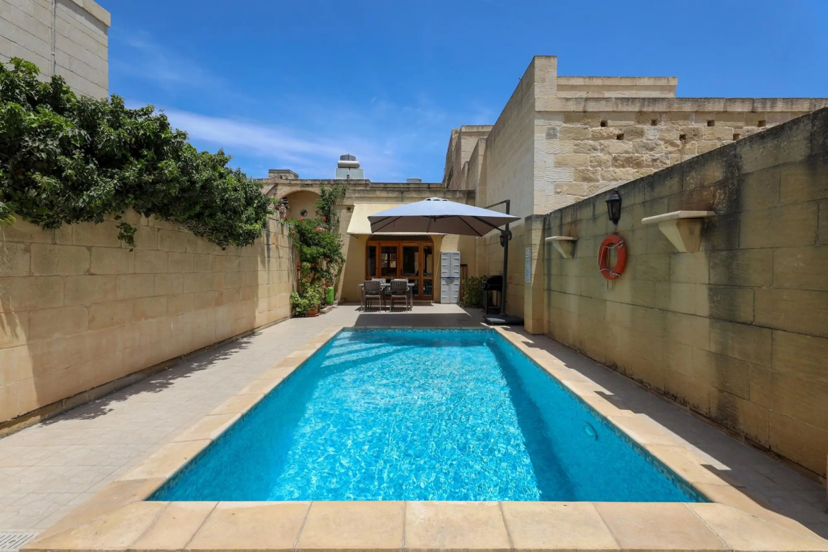 Superb Maltese Farmhouse with Private Pool