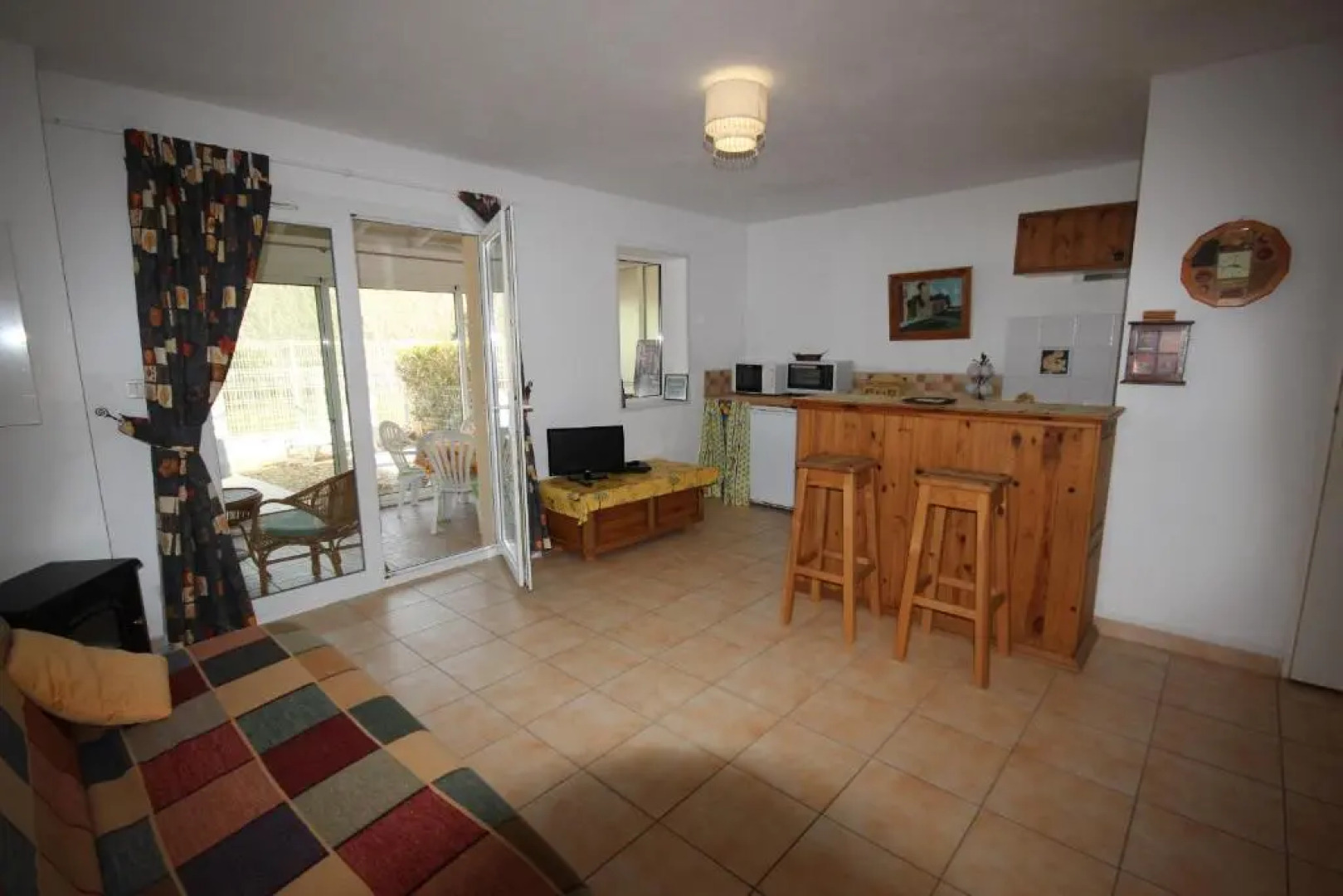 Belle villa 2 chambres, vue réserve, résidence avec piscine commune à 800m de la mer PORTIRAGNES plage LRCS114