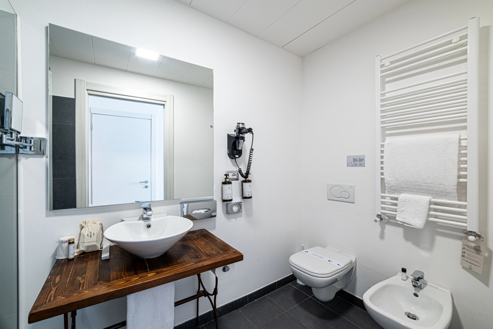 Отель Phi Hotel Milano