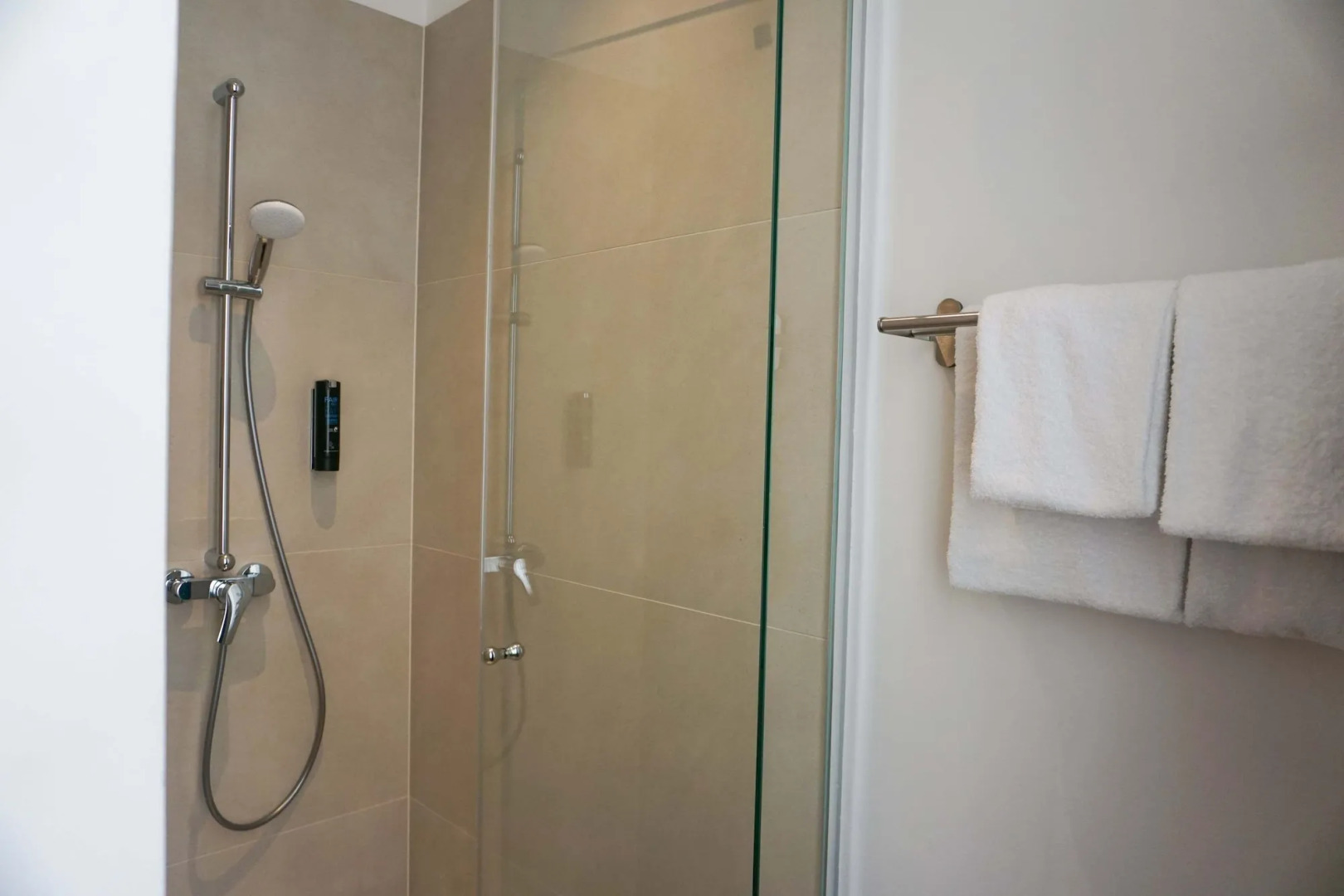 DaunTown Rooms - Self Check-In