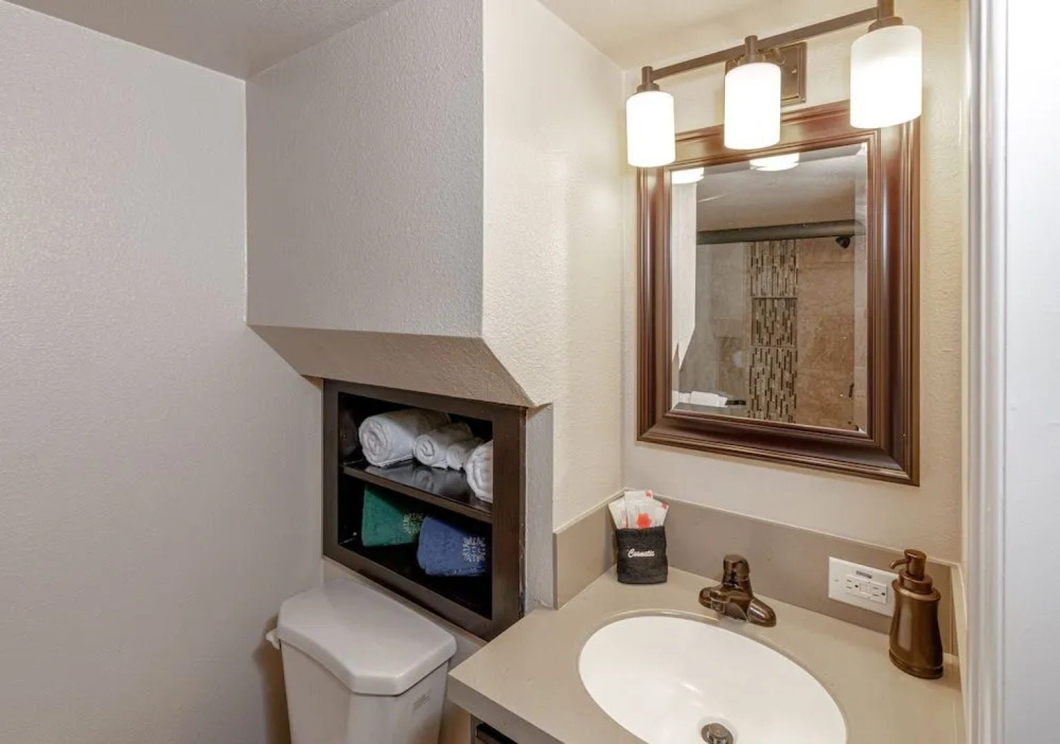 Cava Robles RV Resort