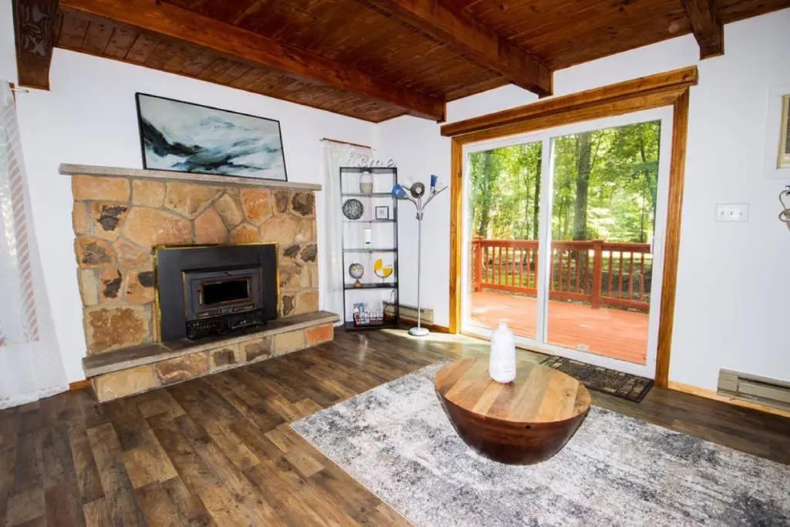 Entire 3 Bedroom Adventure Chalet, Near the best of the Poconos