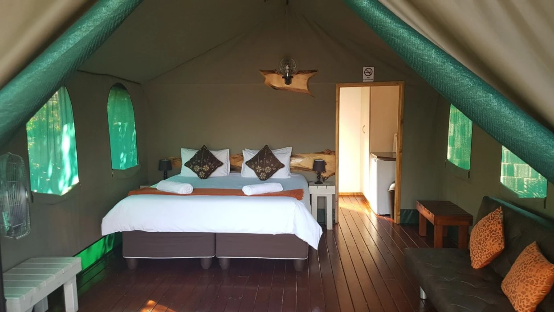 Monzi Safari Lodge