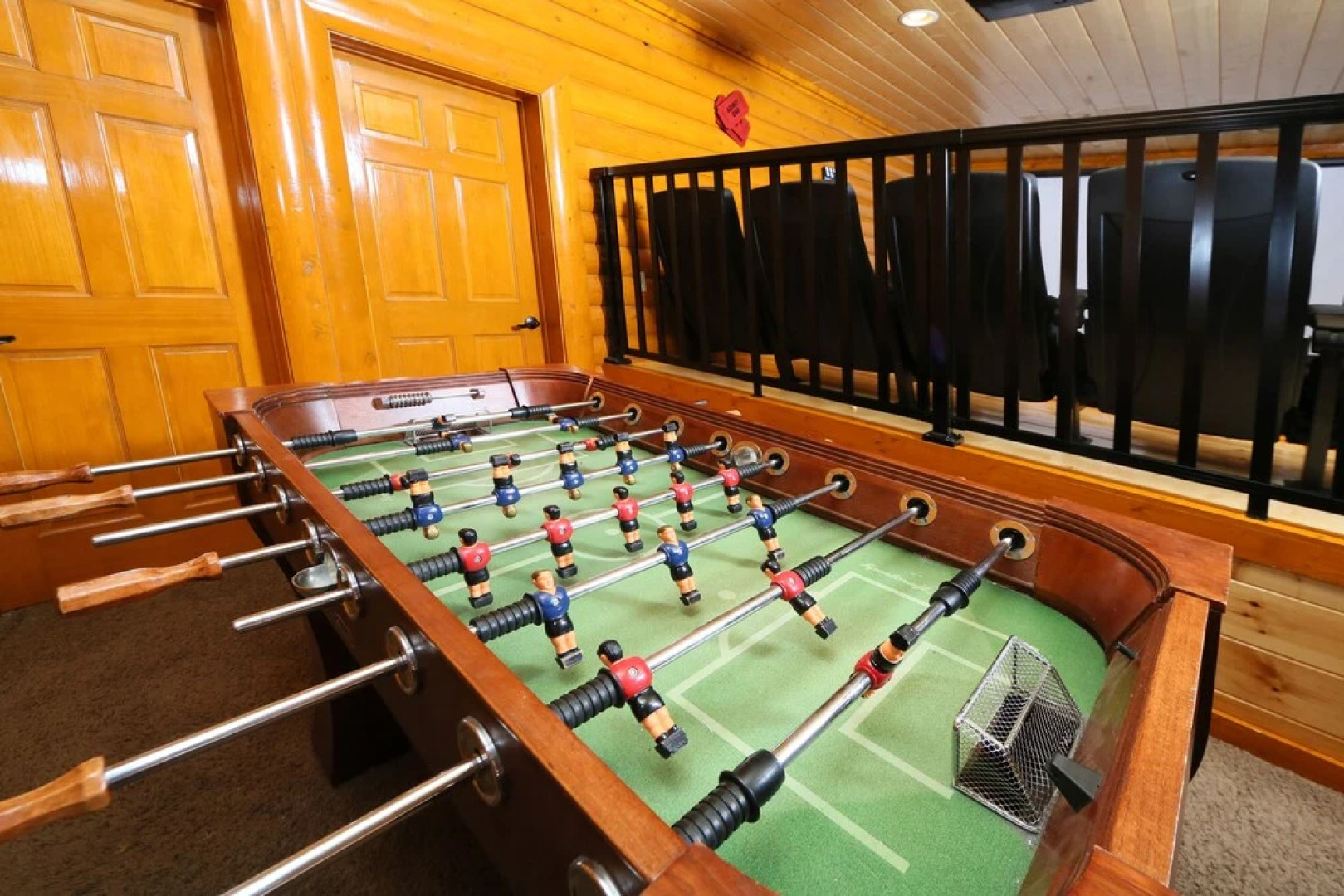 Paradise Mountain Pool Lodge