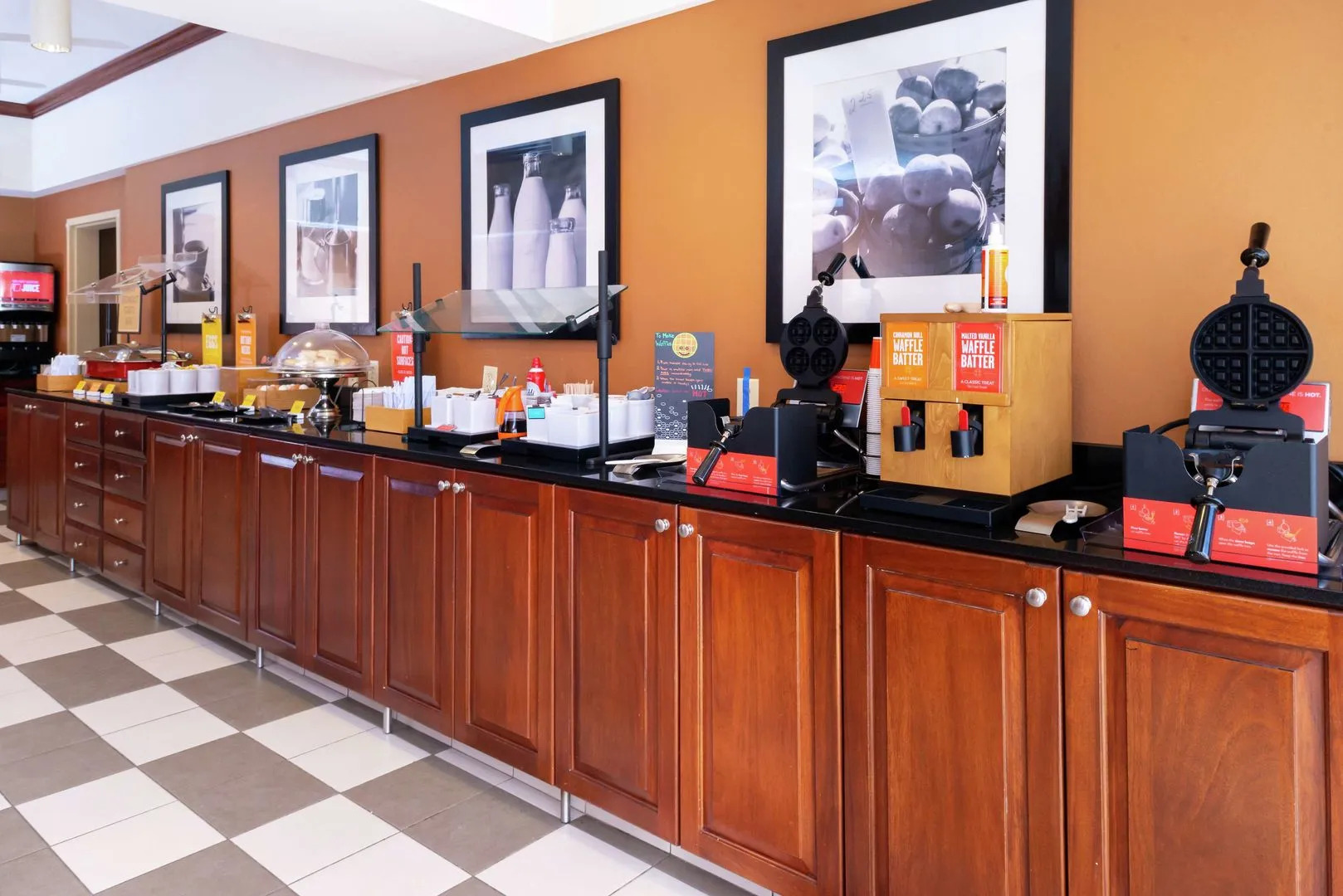 Hampton Inn Greensboro-Airport