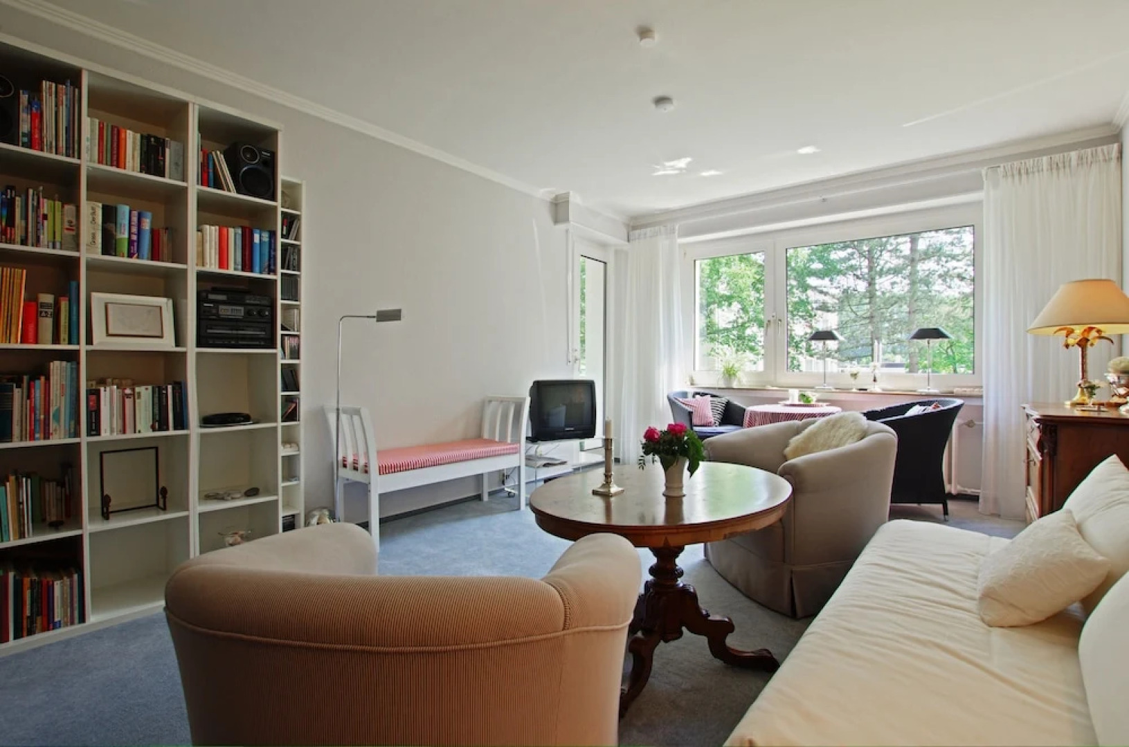 Private Apartment Moulineauxplatz