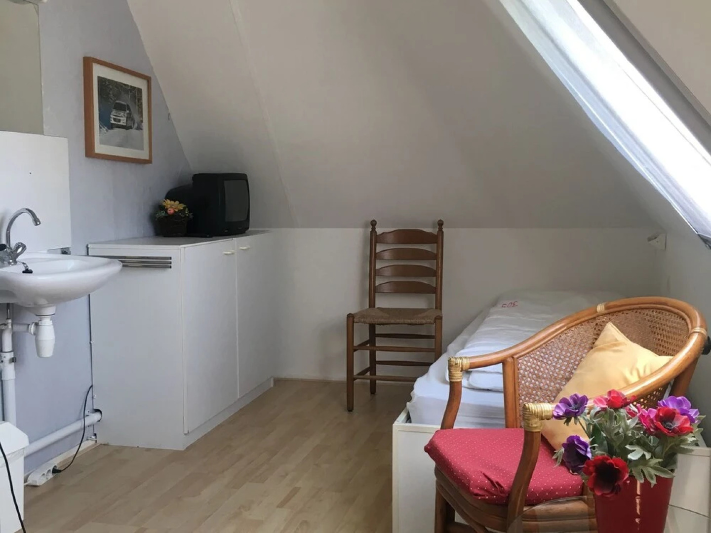 Detached Bungalow With Microwave and Wifi, Within Nature