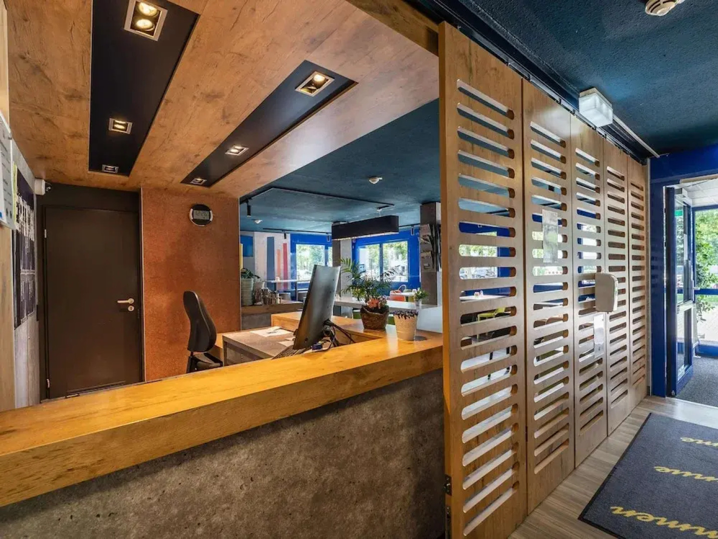 B&B HOTEL Köln-Porz