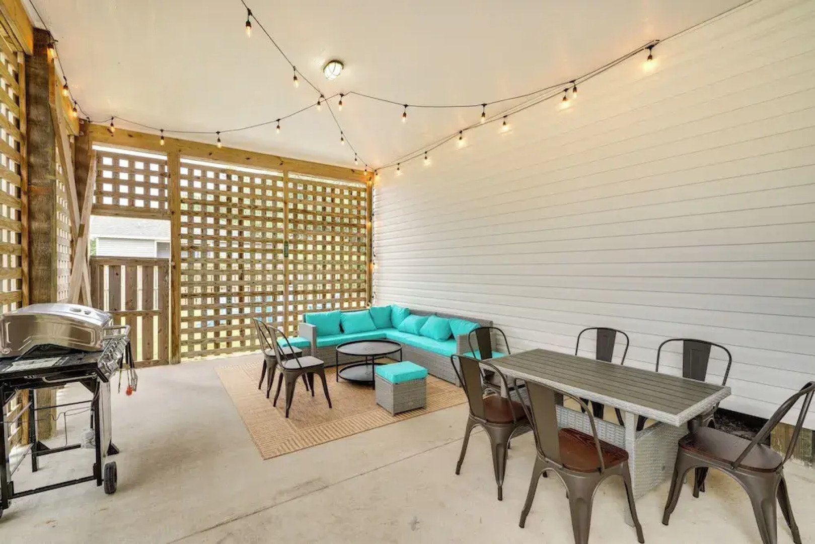 Kill Devil Hills Retreat w/ Gas Grill & Deck!