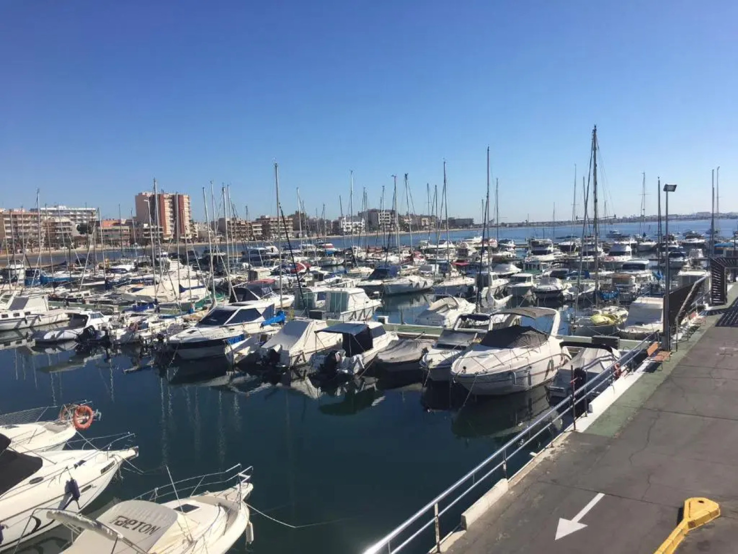 Marqués de Santillana 225 Pueblo Entremares