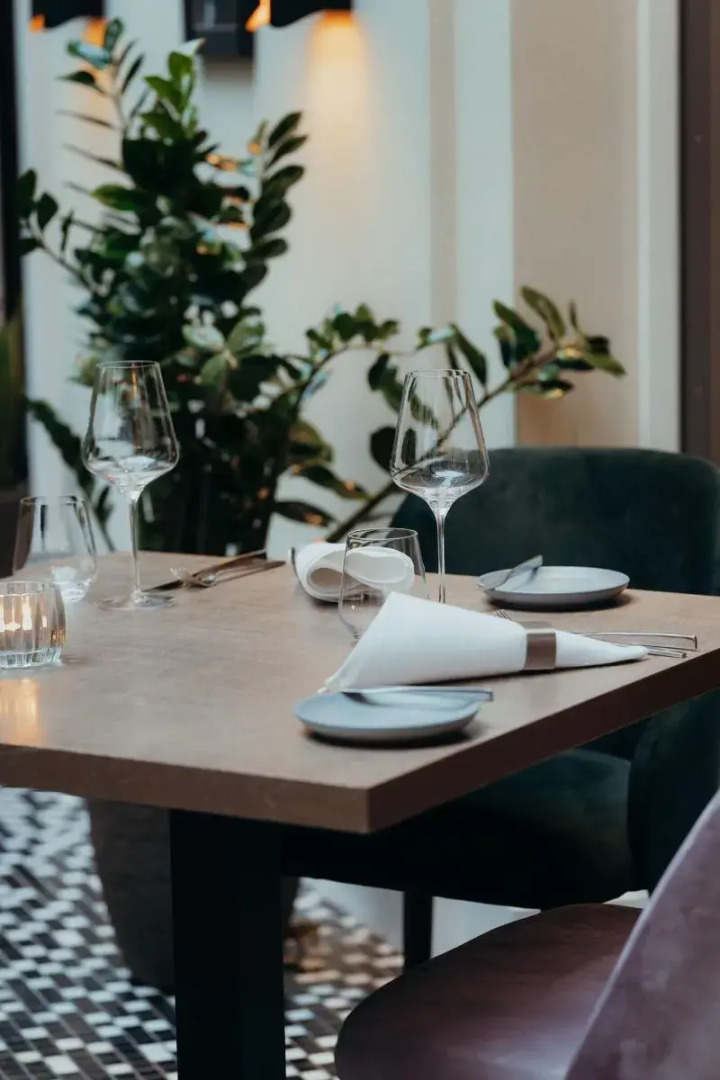 Roomers Berlin Steinplatz, Autograph Collection