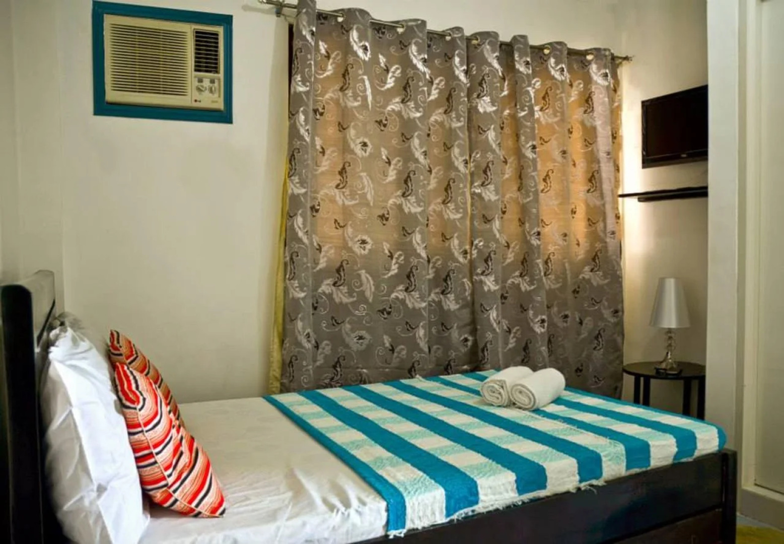 AA Travellers Pad Hotel