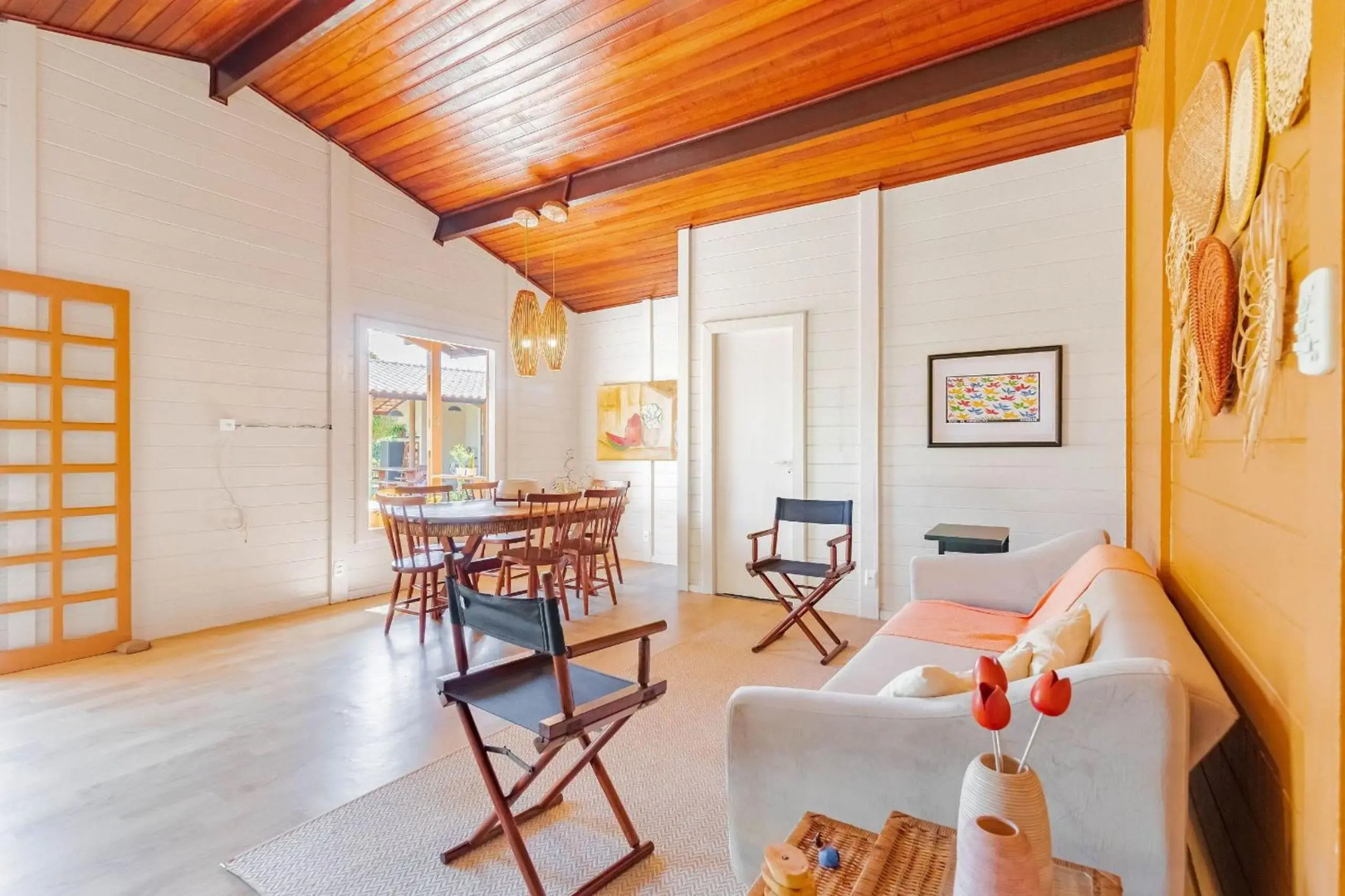 VT04 Excelente Casa 3 Quartos e Piscina