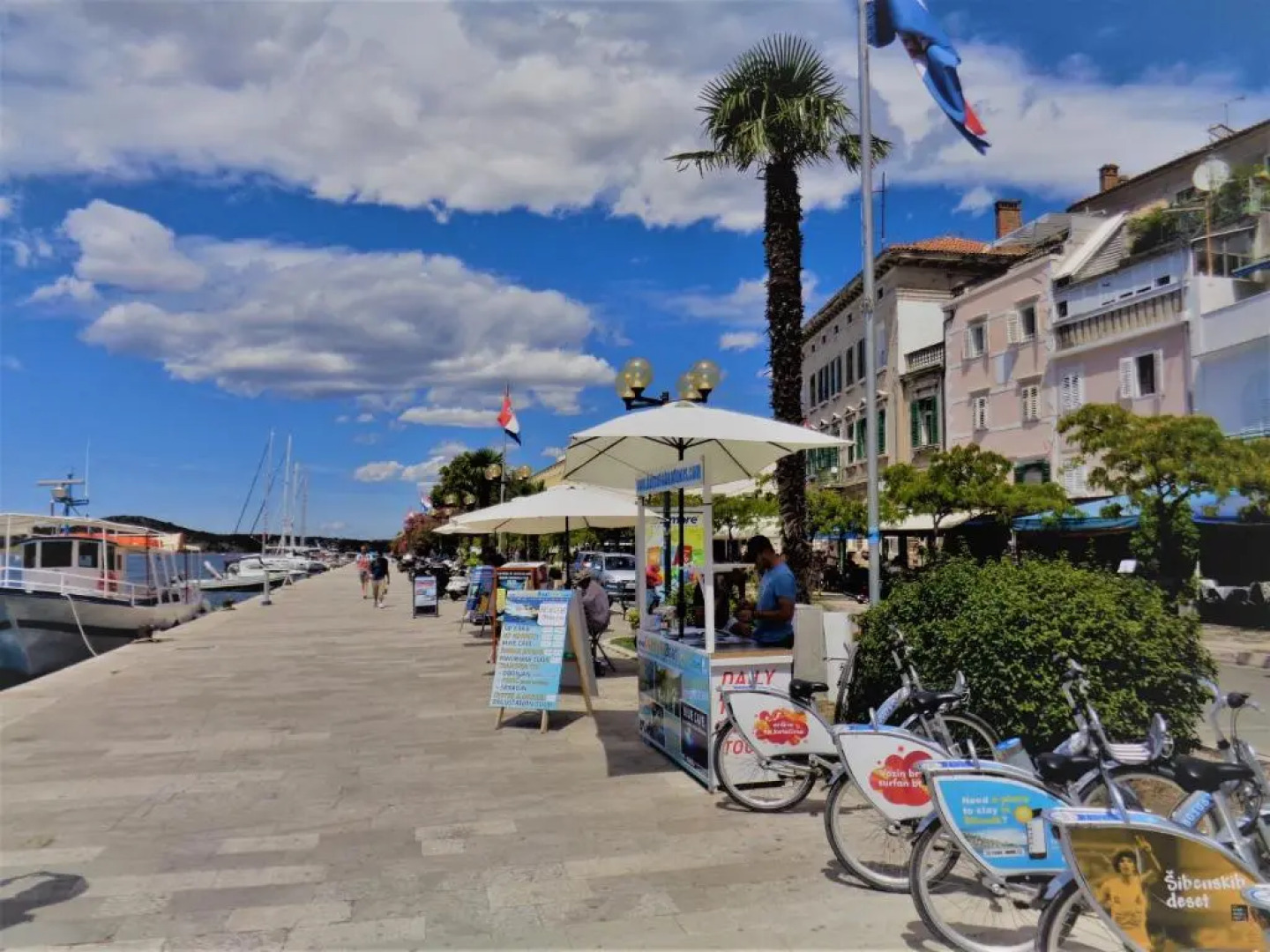 Medulić Palace Rooms & Apartments