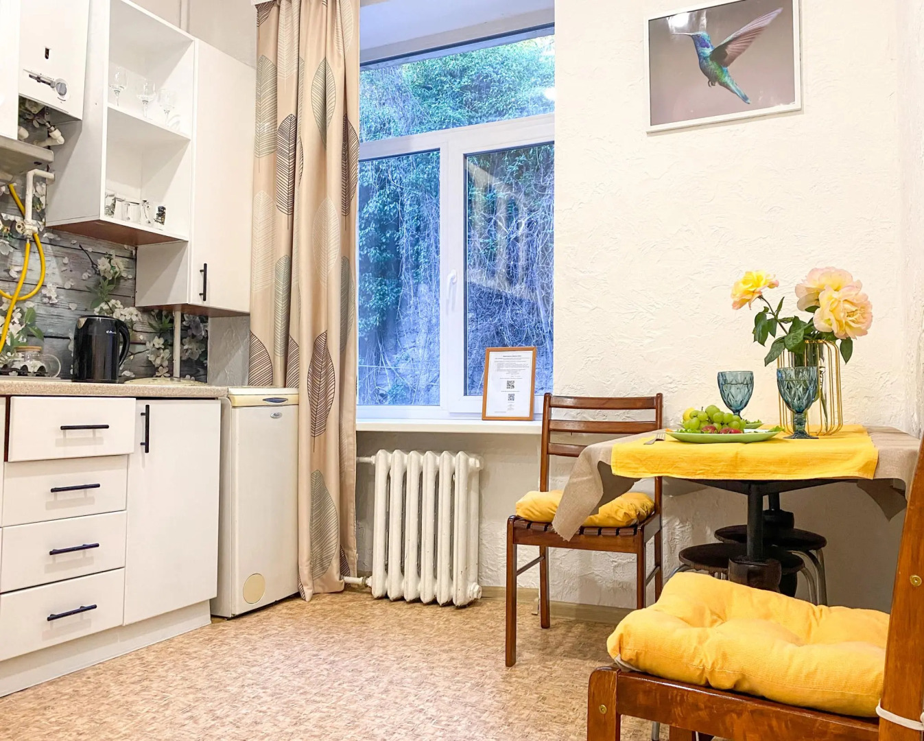 Апартаменты Счастье жить в центре Севастополя на ул. Большая Морская, д.41