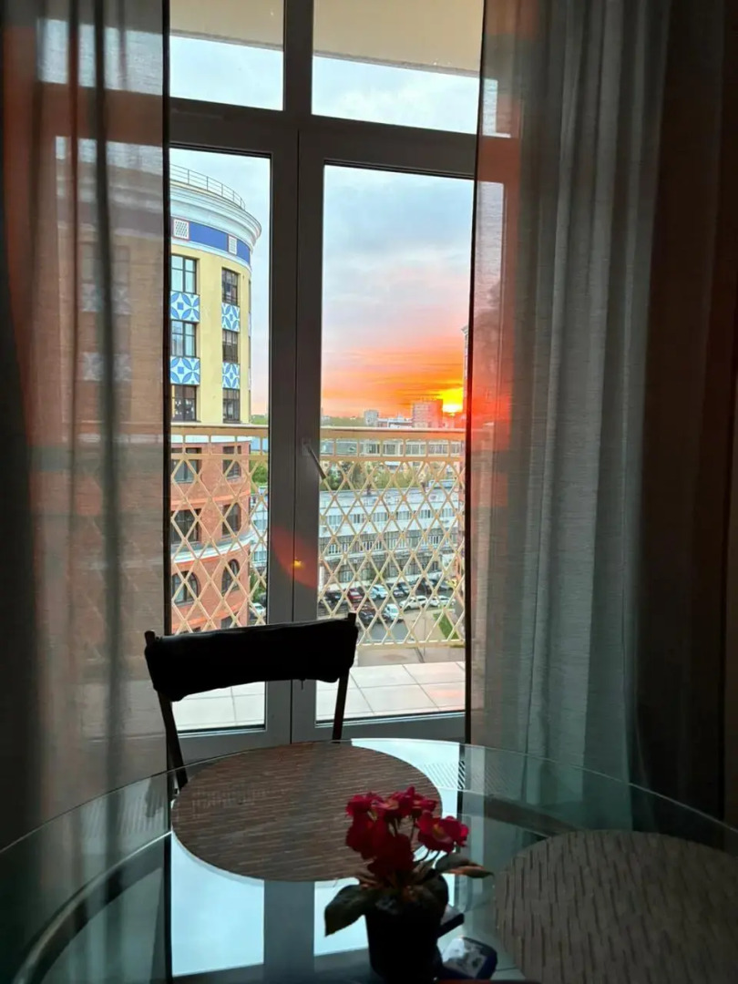 Династия на улице Свободы 60В