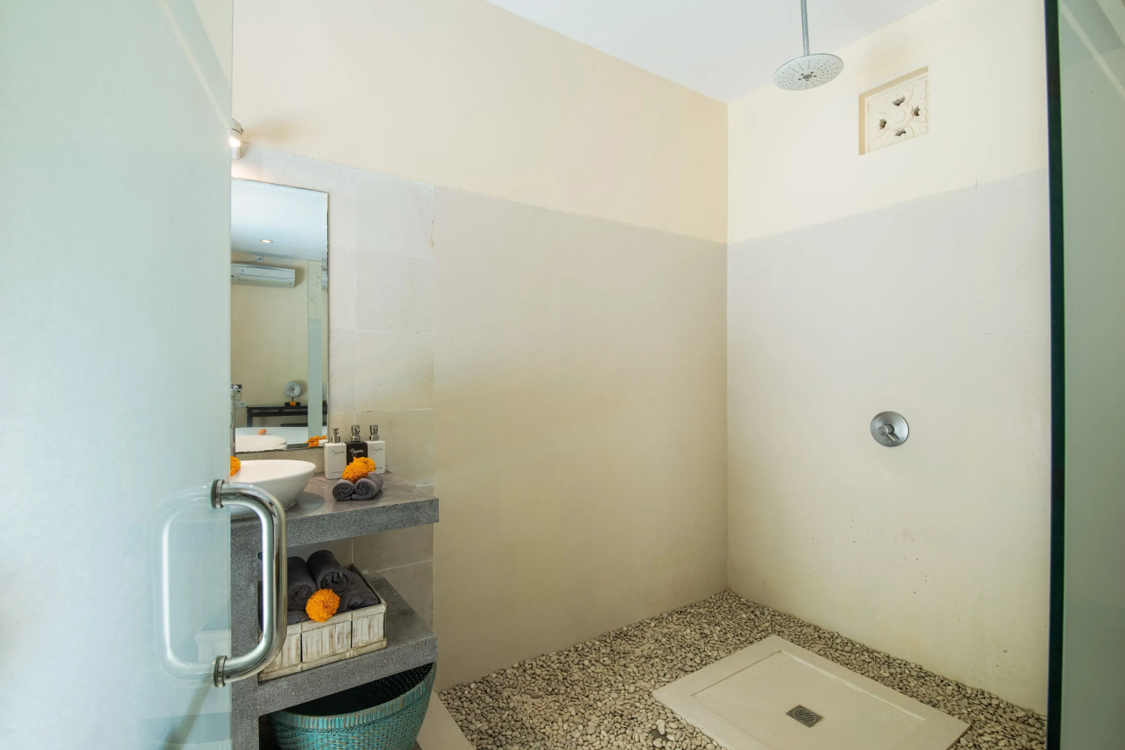 Enigma Bali Villas