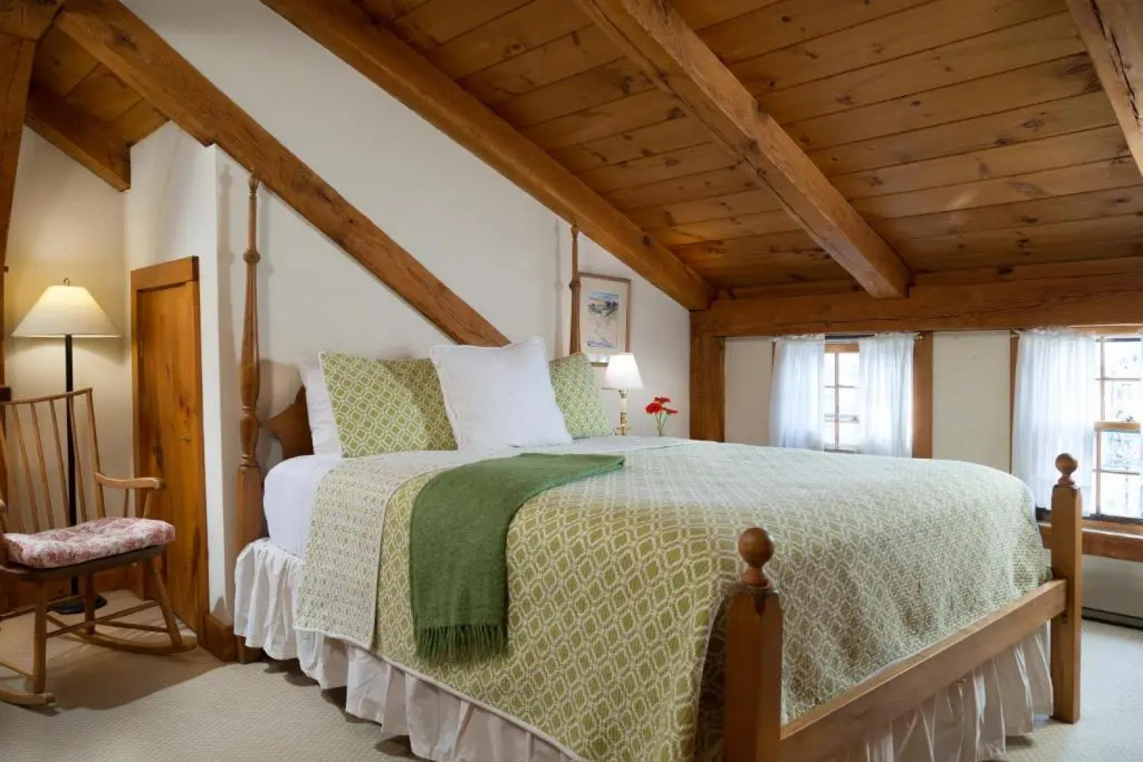 Seven Sea Street Inn