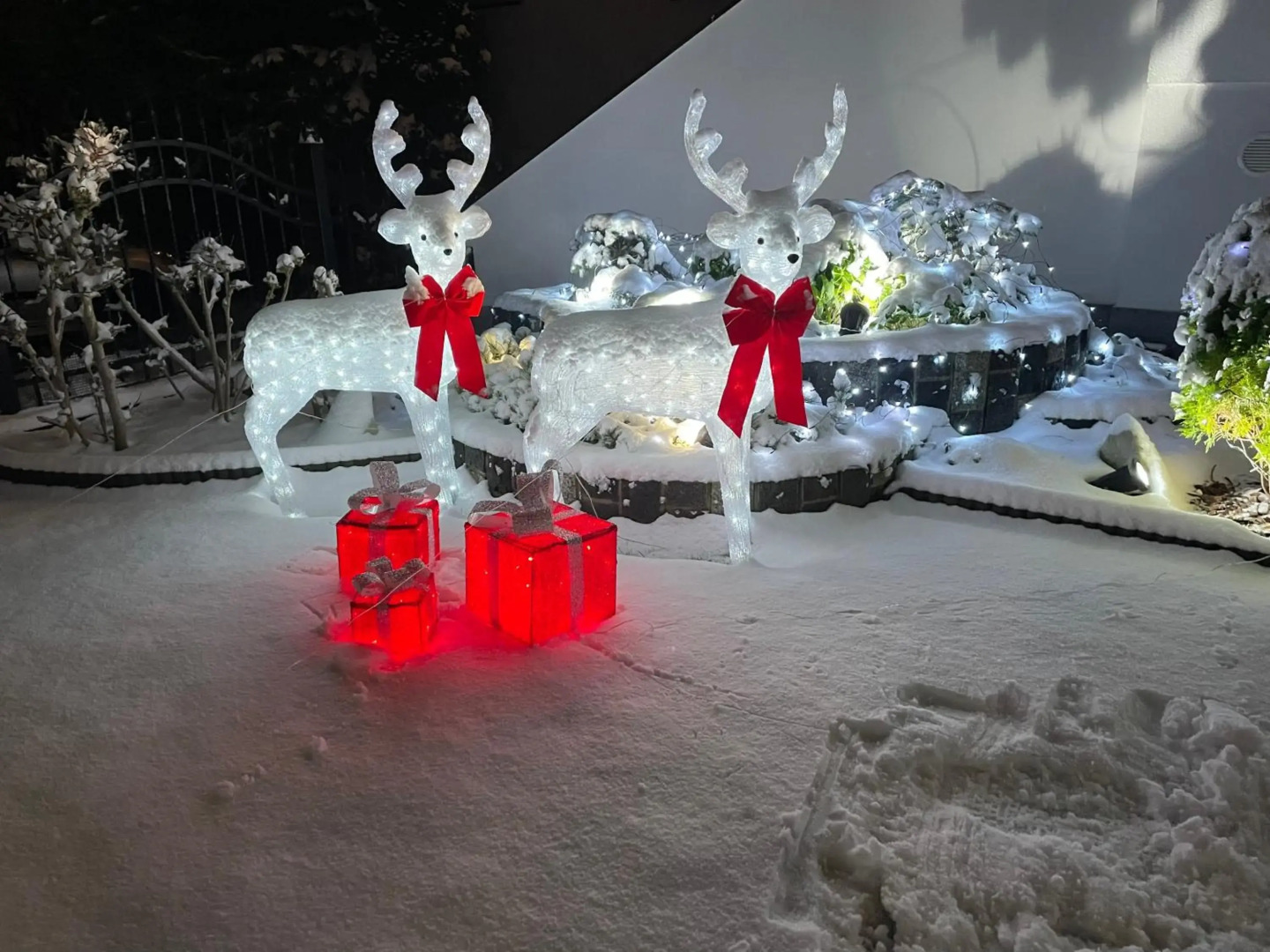 Apartament z prywatnym, krytym basenem