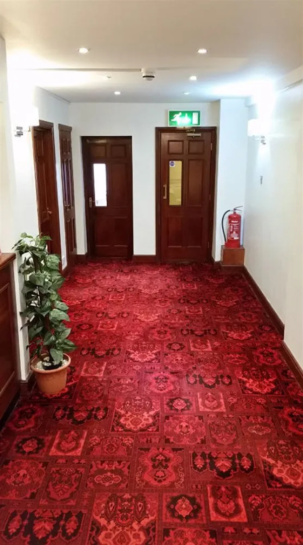 Victoria Hotel