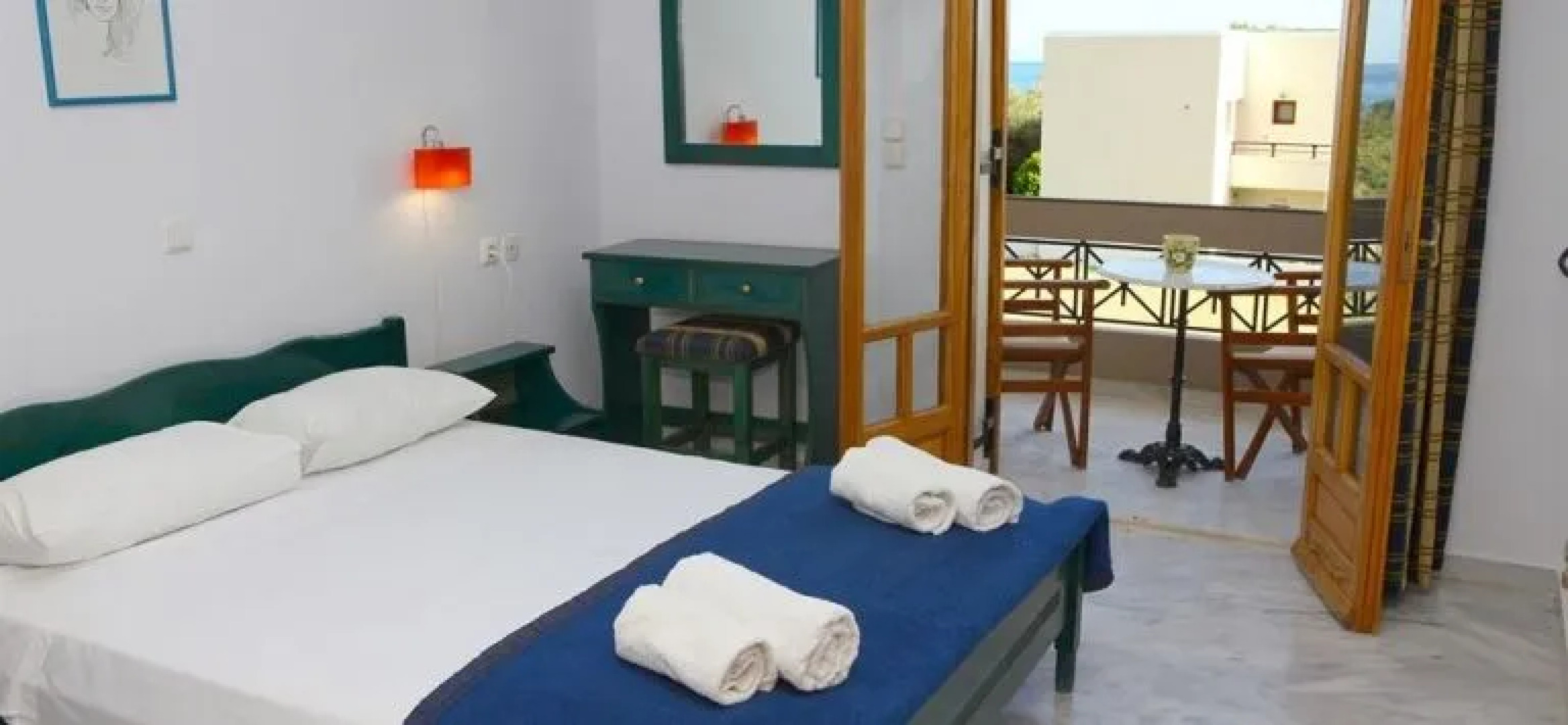 Idomeneas Apartments