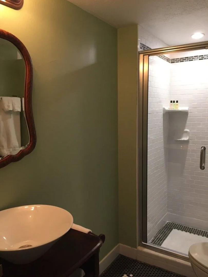 Judson Heath Colonial Inn