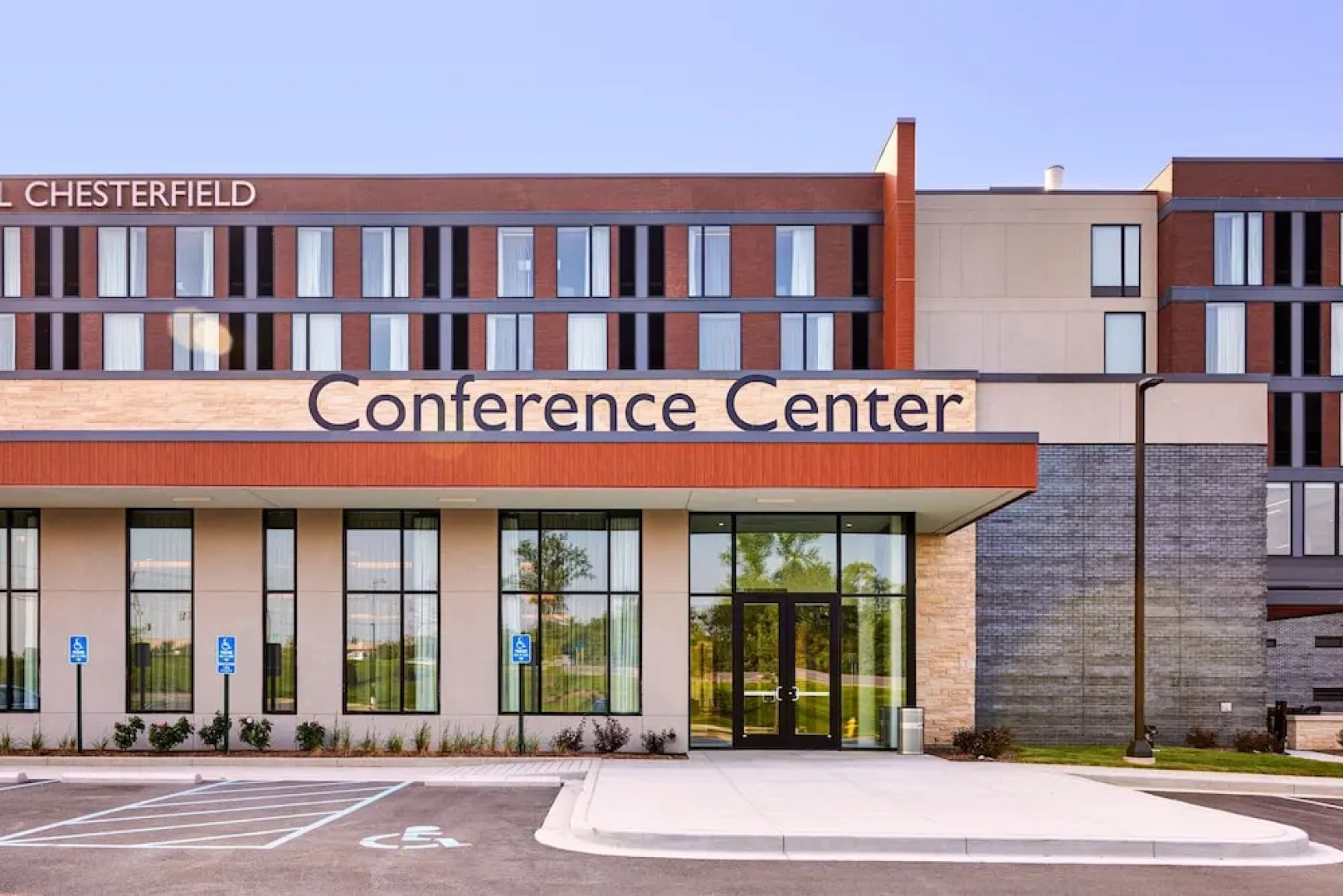 AC Hotel by Marriott St. Louis Chesterfield