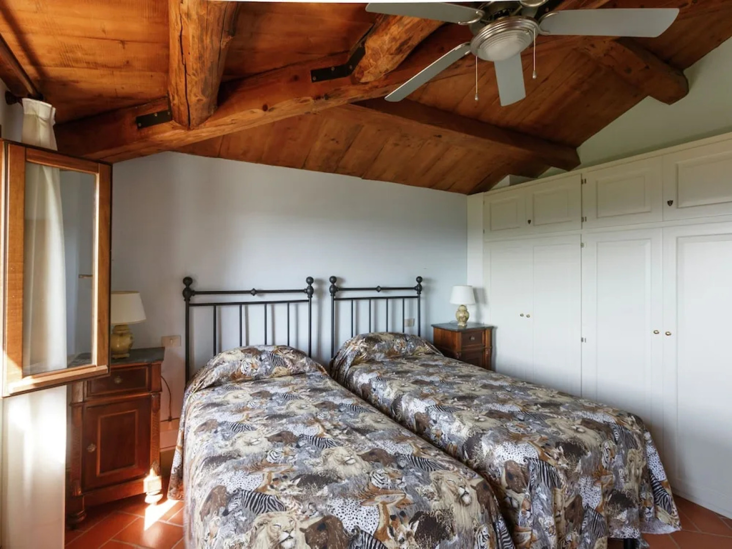 Luxurious Villa in Tredozio with Swimming Pool