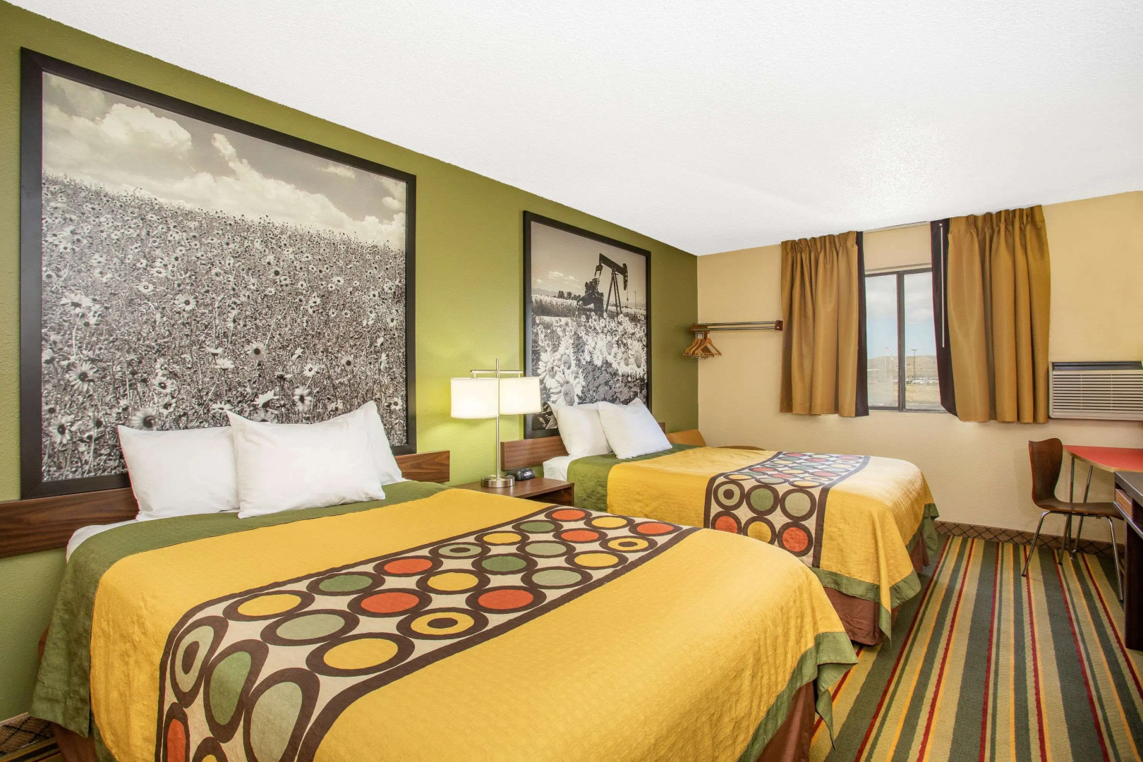 Super 8 by Wyndham Craig