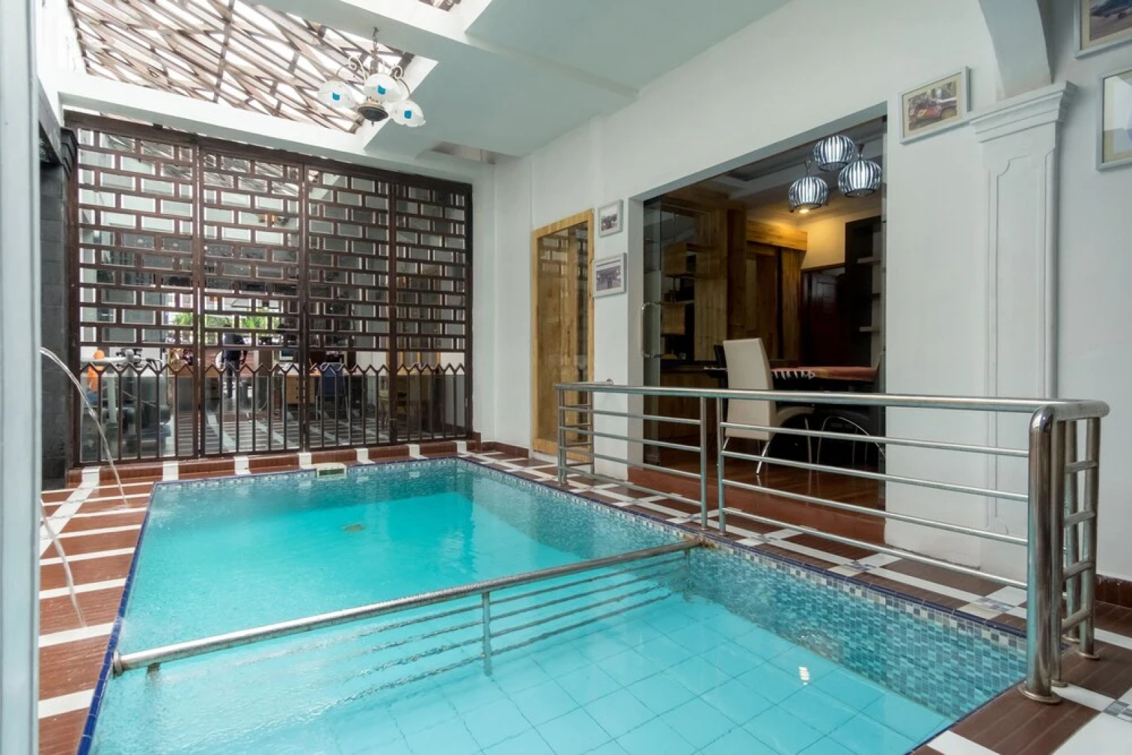 Naufal Guest House by OYO Rooms