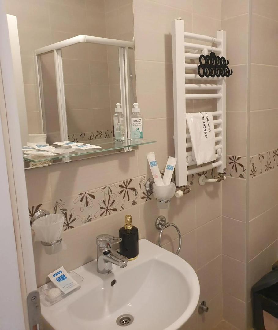 Nina 2 Wing apartman