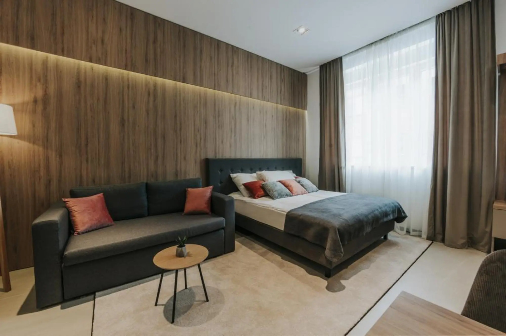 Design Duplex close to the City Center