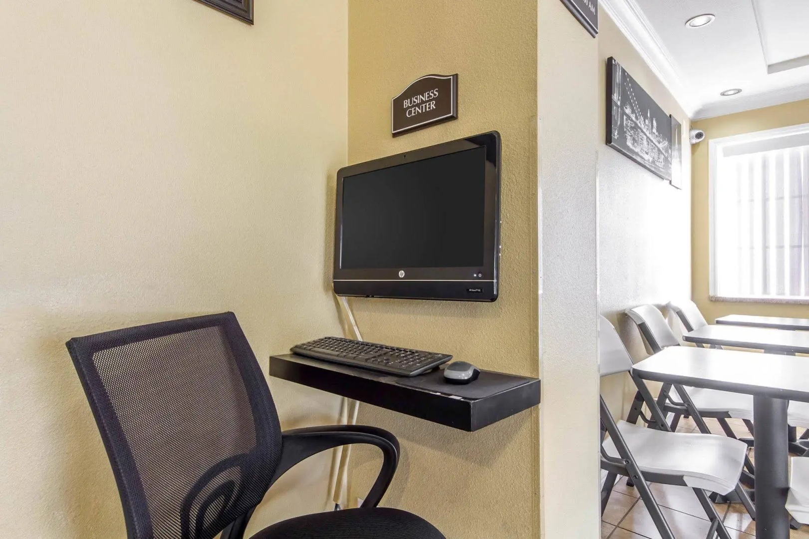 Rodeway Inn & Suites Oakland