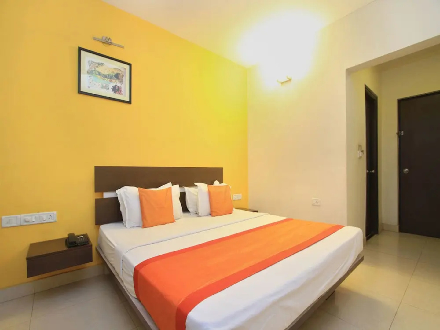 OYO 10542 The Planters Court