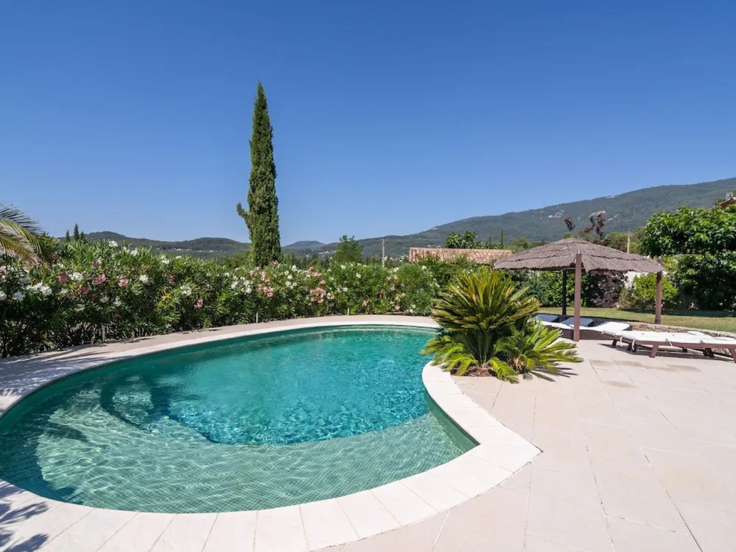 Cosy Holiday Home in Seillans With Private Swimming Pool