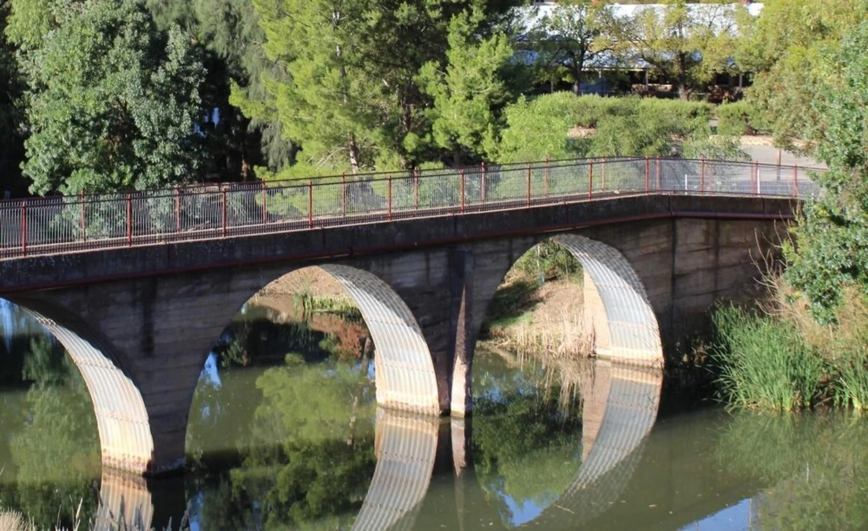 Royal Exchange Hotel